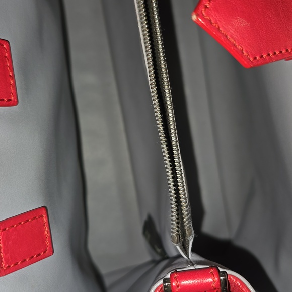 Fendi 2jours EUC - Picture 7 of 12